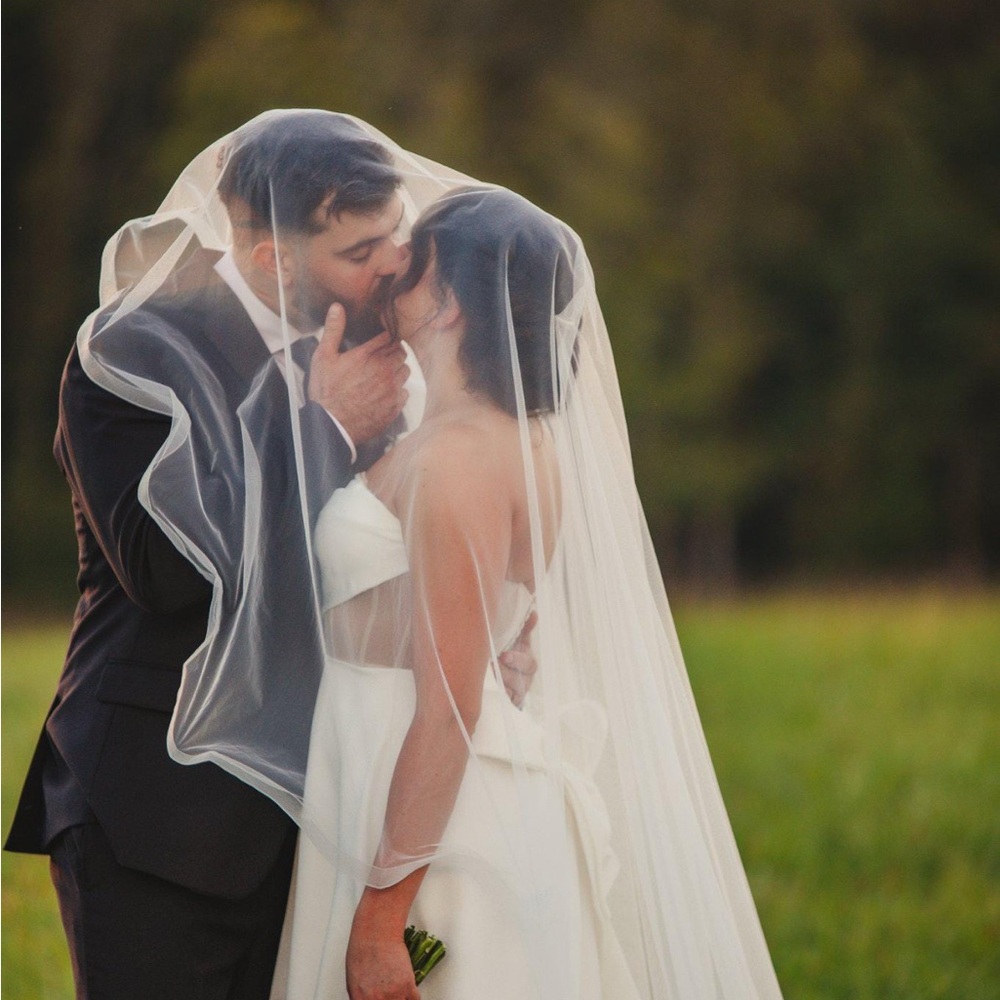 Wedding Veil Horsehair Trim Chapel Length - custom made - with Blusher